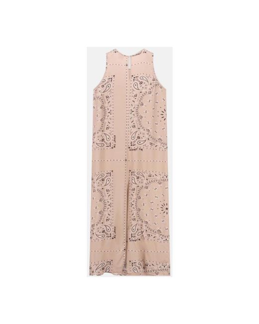 Maxi Dresses 8pm de color Pink