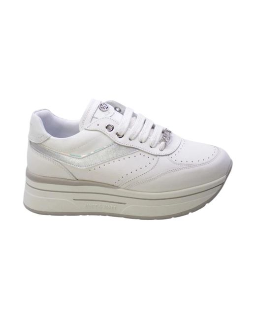 Sneakers di Janet & Janet in White