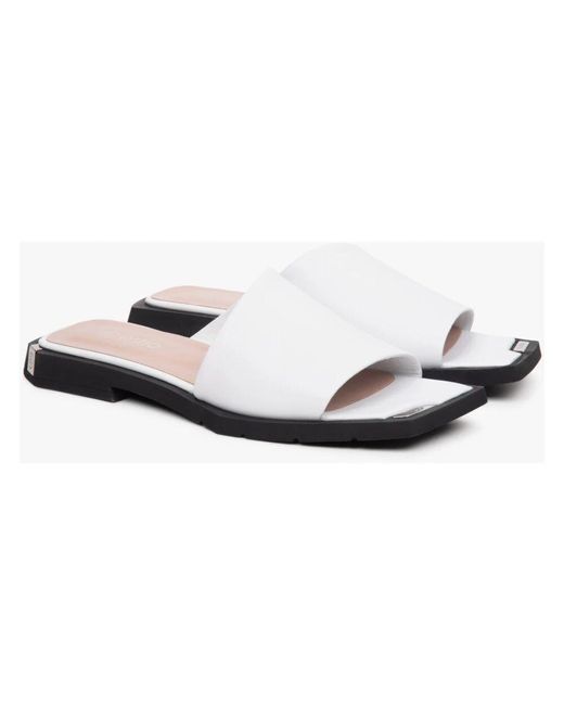 ESTRO White Sliders