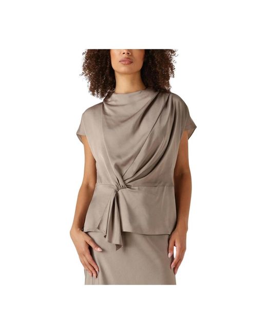 Bruuns Bazaar Overhemden ,Wol Bbtinja Blouse Voor Stijlvolle Vrouwen in het Brown