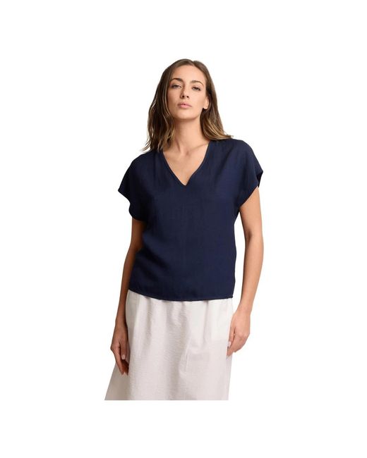 Kocca Overhemden ,Blauw ,All Occasion V-Neck Top in het Blue