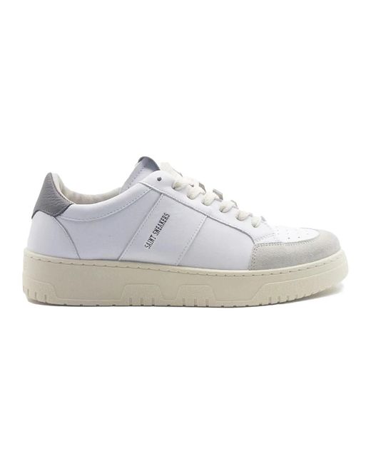 Sneakers in pelle bianca con dettaglio grigio di SAINT SNEAKERS in White da Uomo