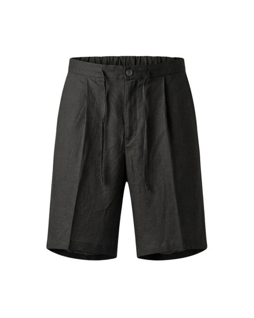 Hevò Black Casual Shorts for men