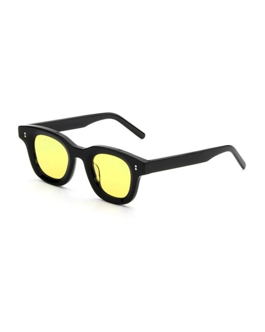 AKILA Black Sunglasses