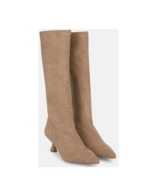 Alma En Pena. Brown Heeled Boots