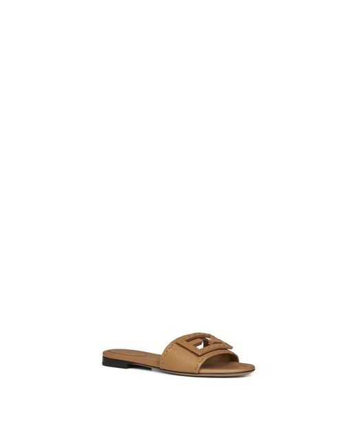 Fendi Baguette Slide in het Brown