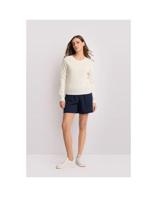 Kocca White Round-Neck Knitwear