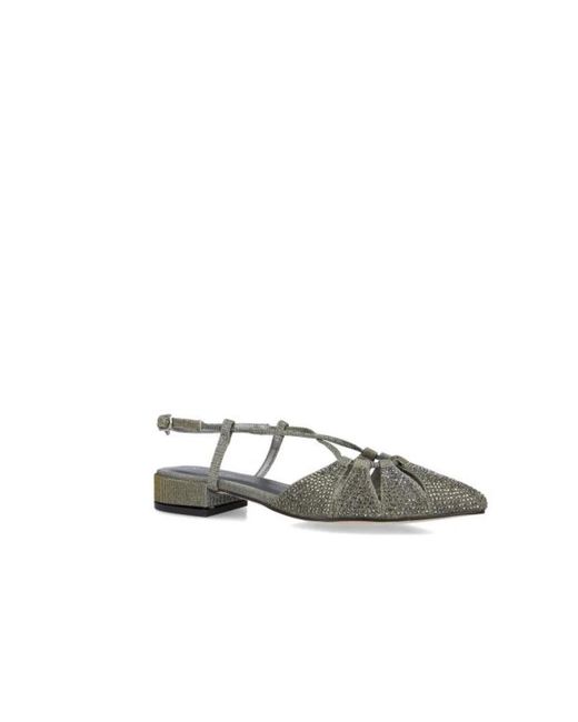 Menbur Gray Flats
