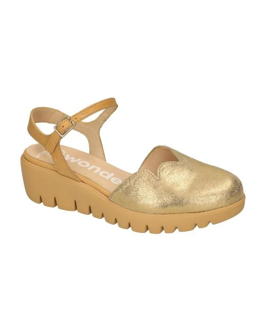 Wonders Metallic Fly Platform Wedge
