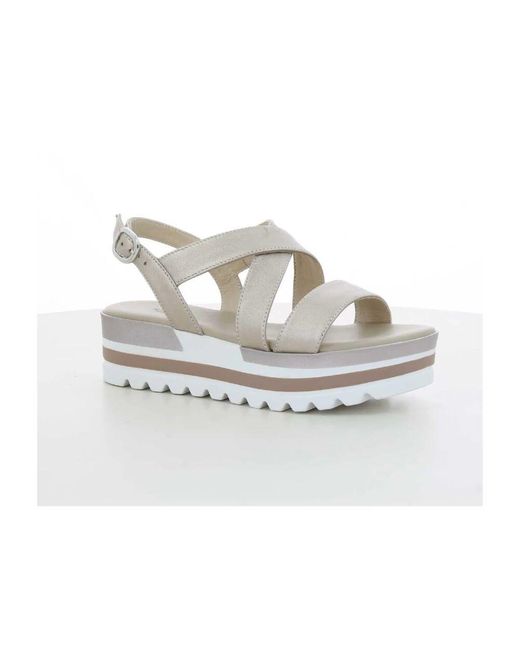 Flat Sandals di Nero Giardini in White
