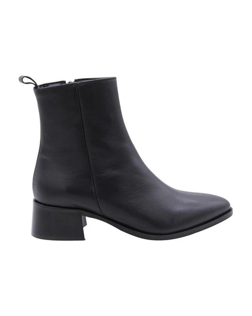 E mia Black Heeled Boots