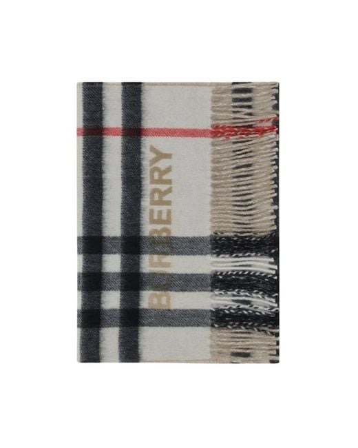 Winter Scarves Burberry en coloris Gray