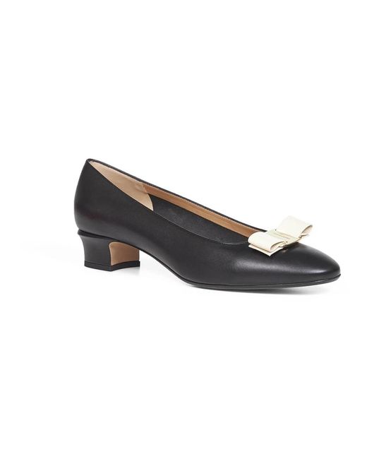 Ferragamo Gray Vara Pump