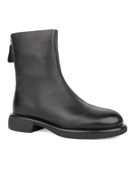Linda Baumann Black Ankle Boots