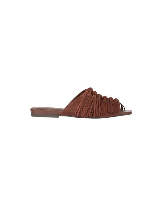 Ash Brown Brigitte02 Slider