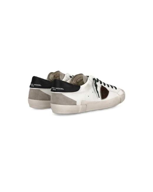 Sneakers di Philippe Model in White da Uomo