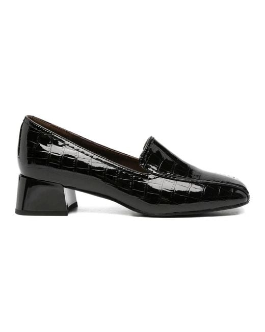 Linda Baumann Black Pumps