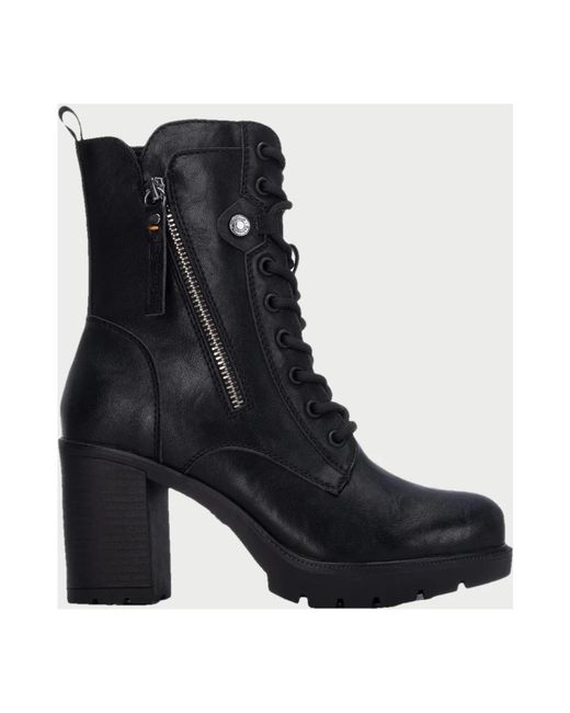 Refresh Black Boots