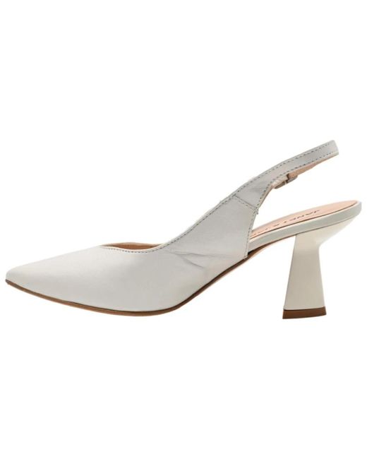 Shoes > heels > pumps Janet & Janet en coloris White