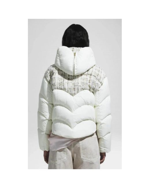 Down Jackets Khrisjoy de color White