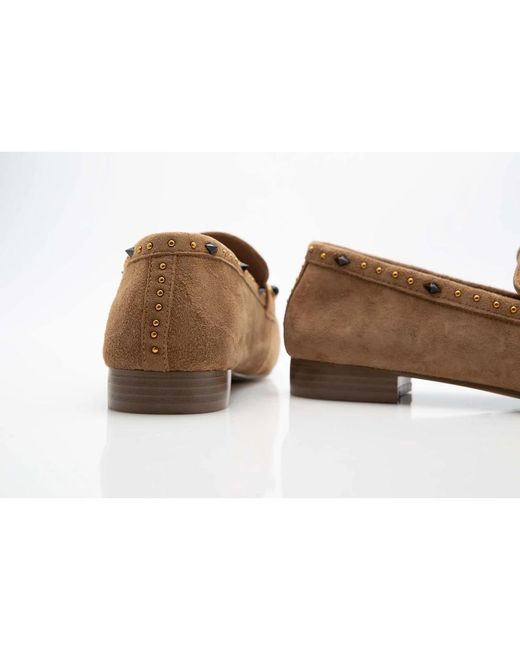Shoes > flats > loafers Toral en coloris Brown