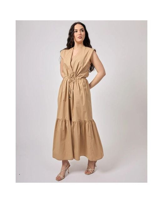 Jijil Natural Beiges Ärmelloses Langes Kleid Mit Geraffter Taille