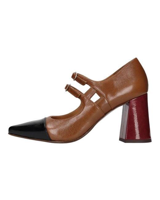 Chie Mihara Brown Pumps
