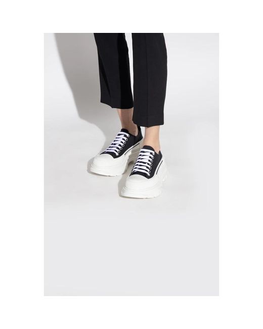 McQueen Black Plateausneaker