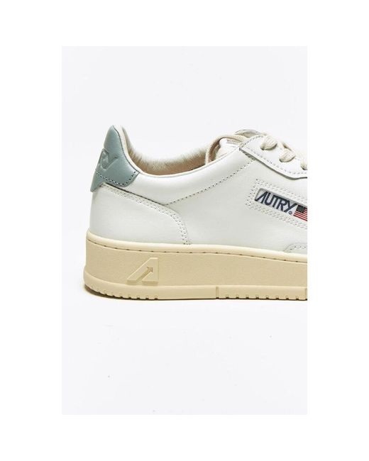 Sneakers di Autry in White
