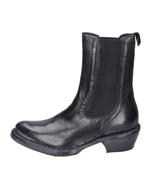 Cowboy Boots di Moma in Black