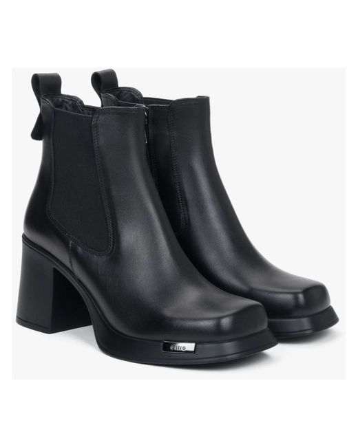 ESTRO Black Heeled Boots