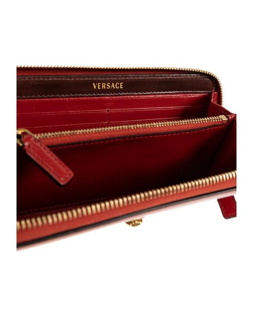 Wallets & Cardholders Versace en coloris Red