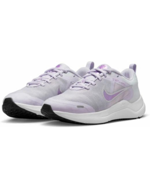 Nike White Bunte Damensneaker Bequem Und Stilvoll