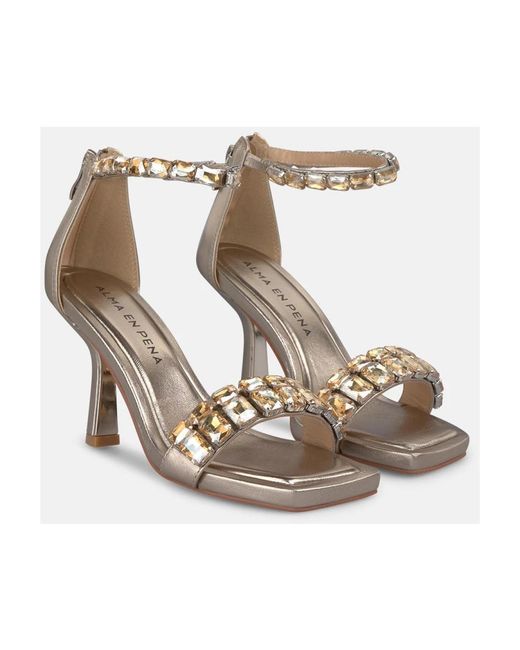 Alma En Pena. Metallic High Heel Sandals