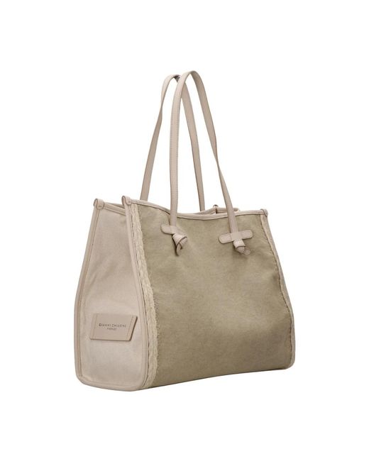 Gianni Chiarini Tote Bags in het Natural