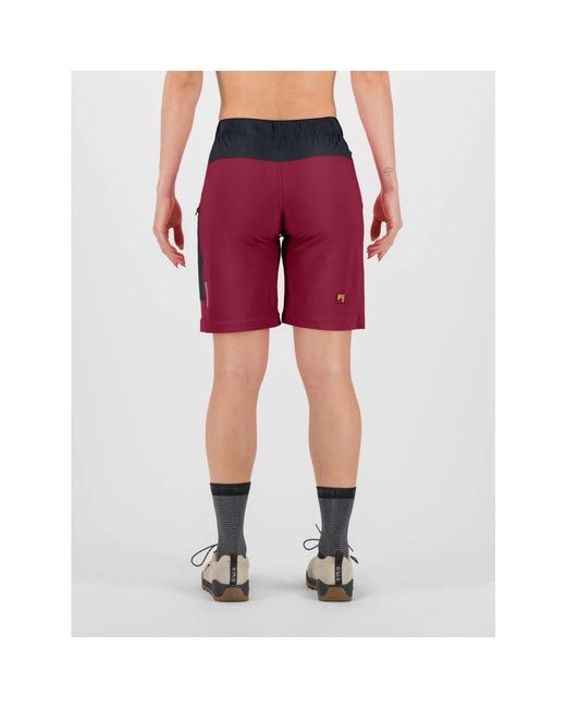 Karpos Nago Shorts in het Red