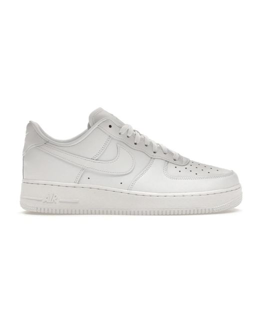 Sneakers Nike de hombre de color White
