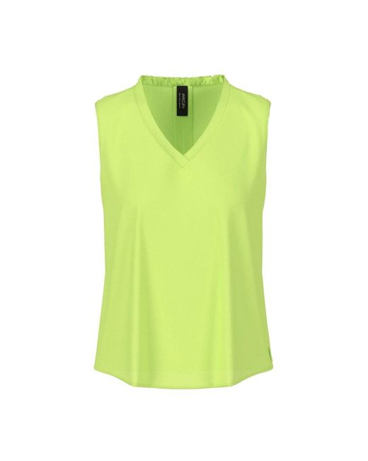 Marc Cain Sleeveless Tops in het Green
