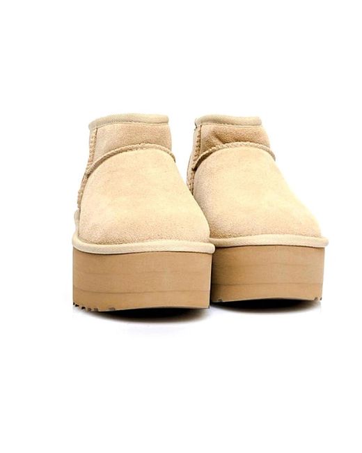 Winter Boots di Ugg in Natural