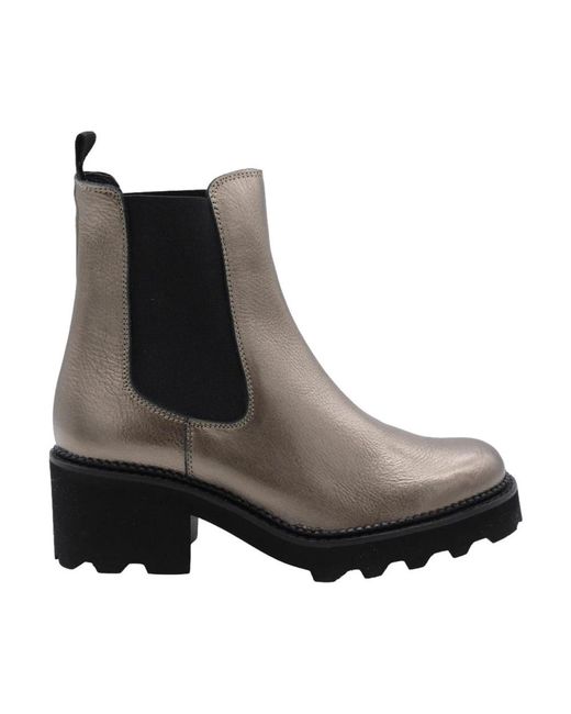 CTWLK Black Chelsea Boots