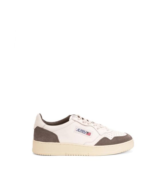 Autry Schoenen ,Wit ,Witte Action Platte Schoenen in het Pink voor heren