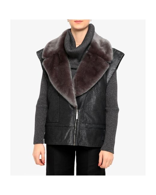 Vests di Alberta Ferretti in Brown