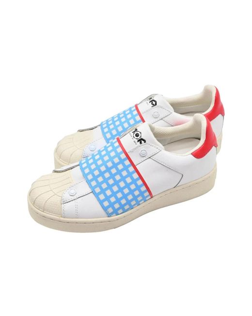 MOA Blue Blaue schach sneakers, rote rückseite, ohne schnürsenkel