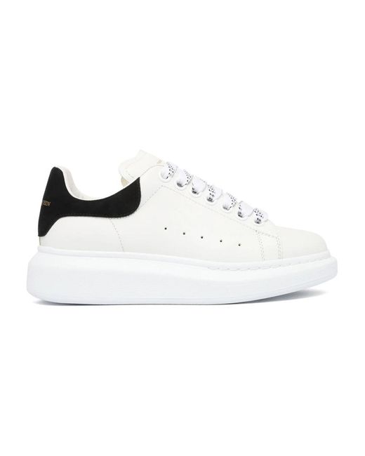 McQueen Damen Oversized Sneaker in weiß