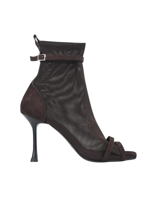 March23 Black Laurel Boot