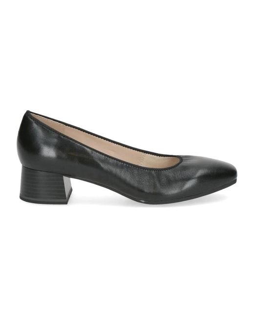 Caprice Black Pumps