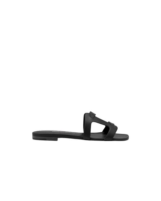 Manolo Blahnik Black Grellanuflat Flip-Flops