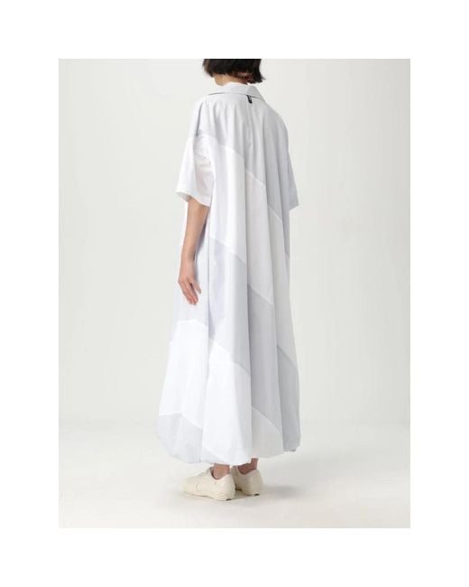 Sunnei White Luftiges Kleid Mit Kurzen Ärmeln