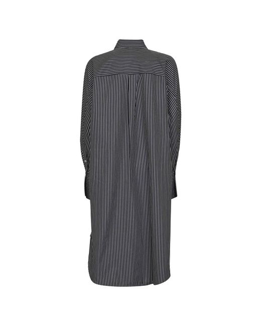Shirt Dresses Totême  de color Gray
