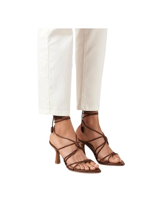 Sandalias de cuero marrón Alohas de color White